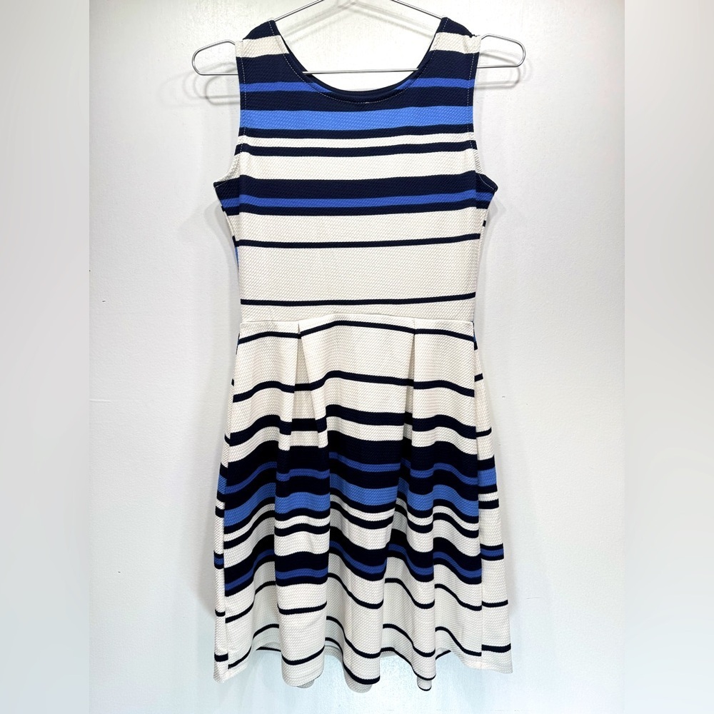 Gilli Striped Fit & Flare Textured Sleeveless ModCloth Dress Cream Blue Black